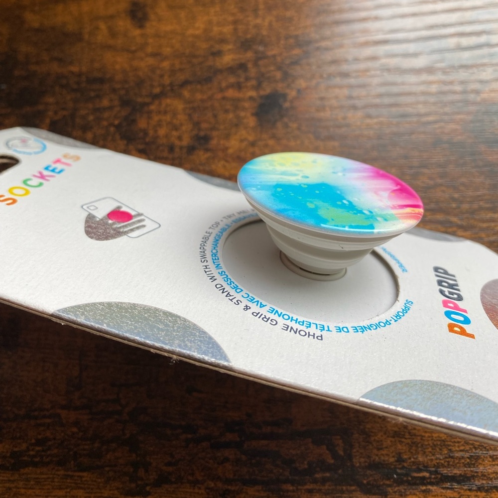 NWT - Pastel Spray Popsocket! - Picture 5 of 6